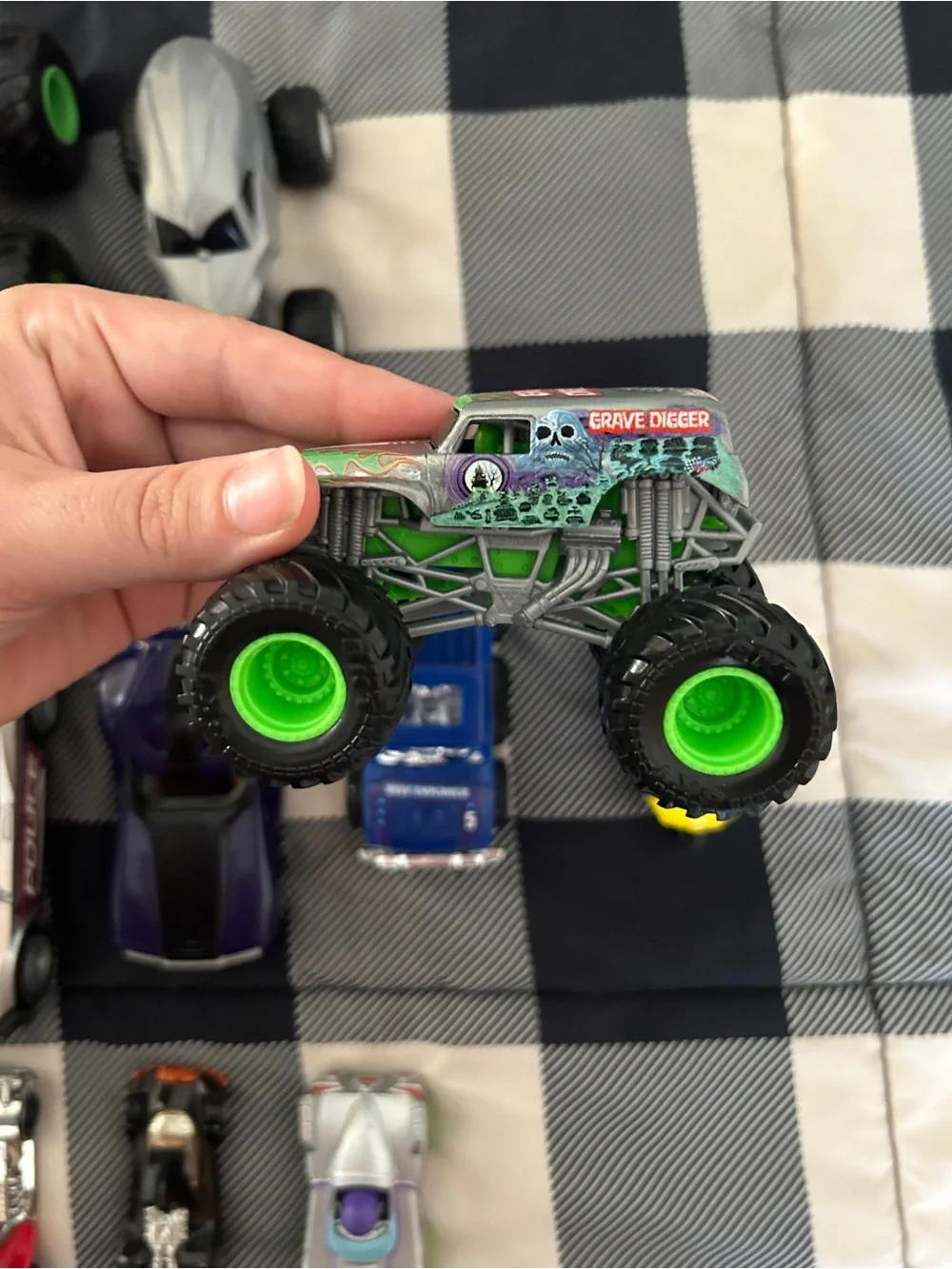 Multi-Color Kids Vehicle Lot